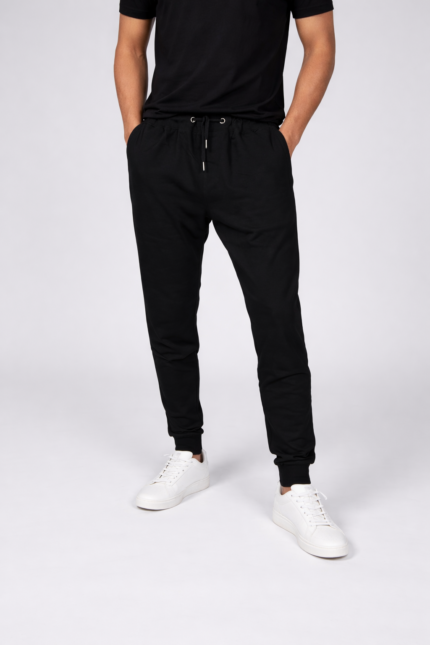 BLACK JOGGERS